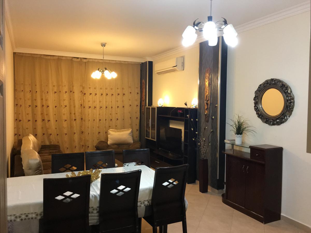 Pool View Apartment At British Resort - Unit 02 Hurghada Bagian luar foto