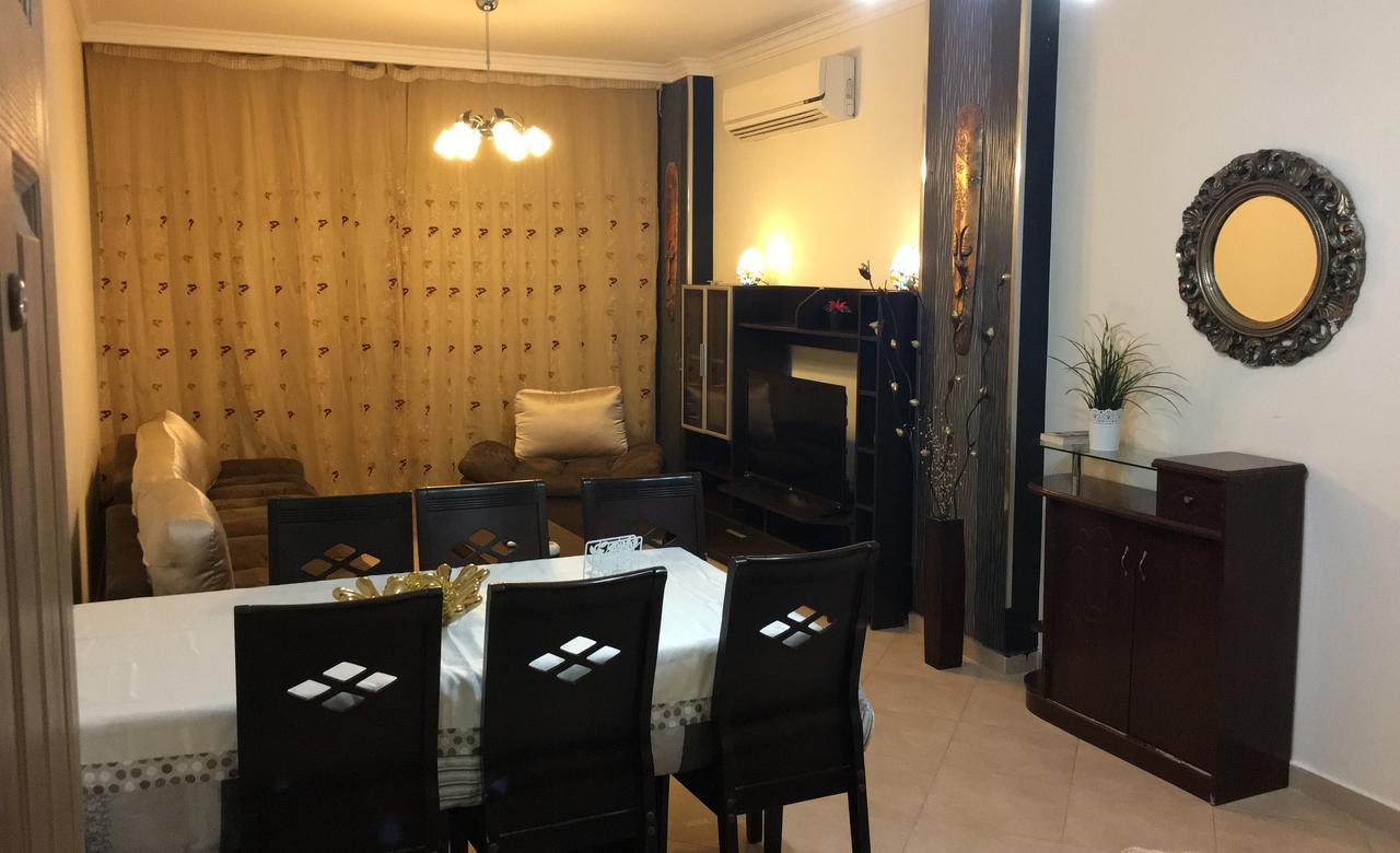 Pool View Apartment At British Resort - Unit 02 Hurghada Bagian luar foto