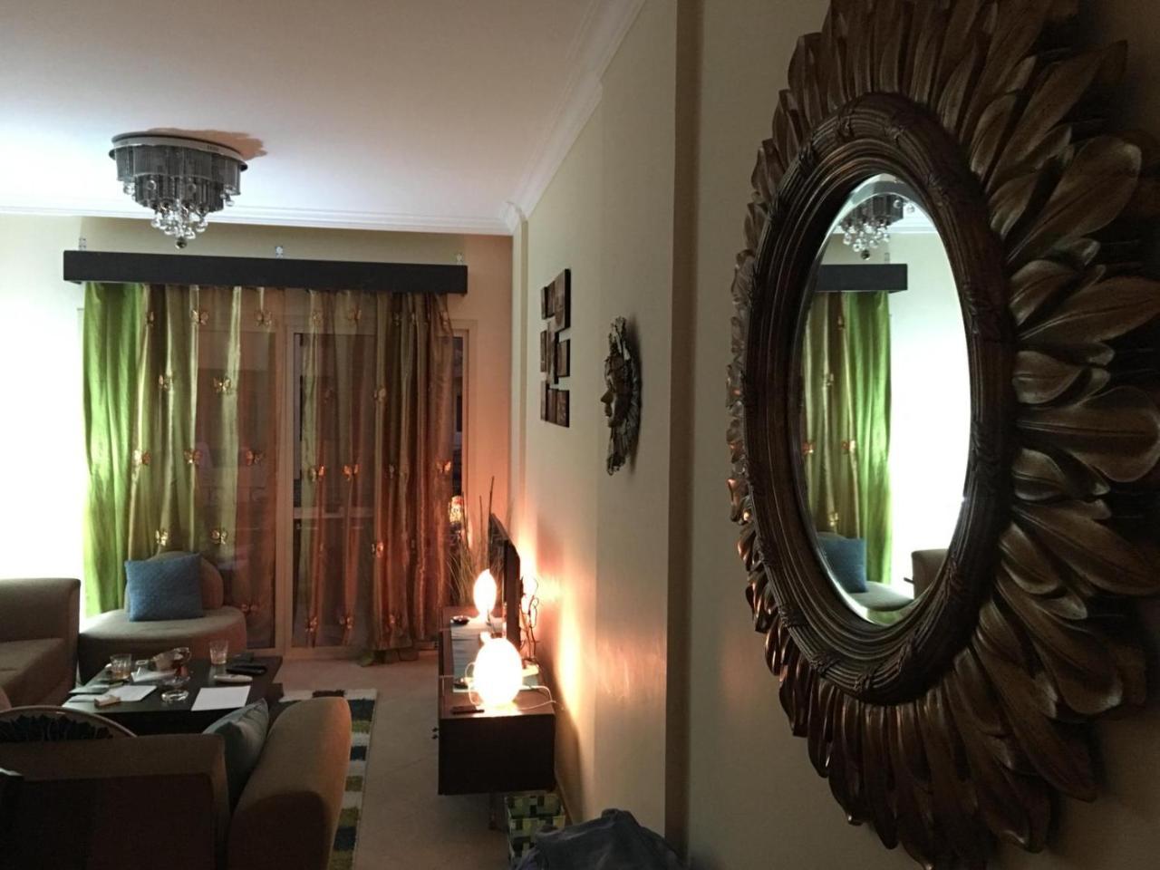 Pool View Apartment At British Resort - Unit 02 Hurghada Bagian luar foto